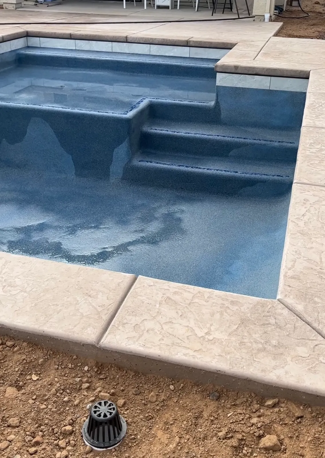 Plaster phase of a CJR pool project, photo 2